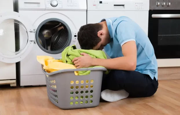 چگونه برق دادن ماشین لباسشویی را برطرف کنیم؟